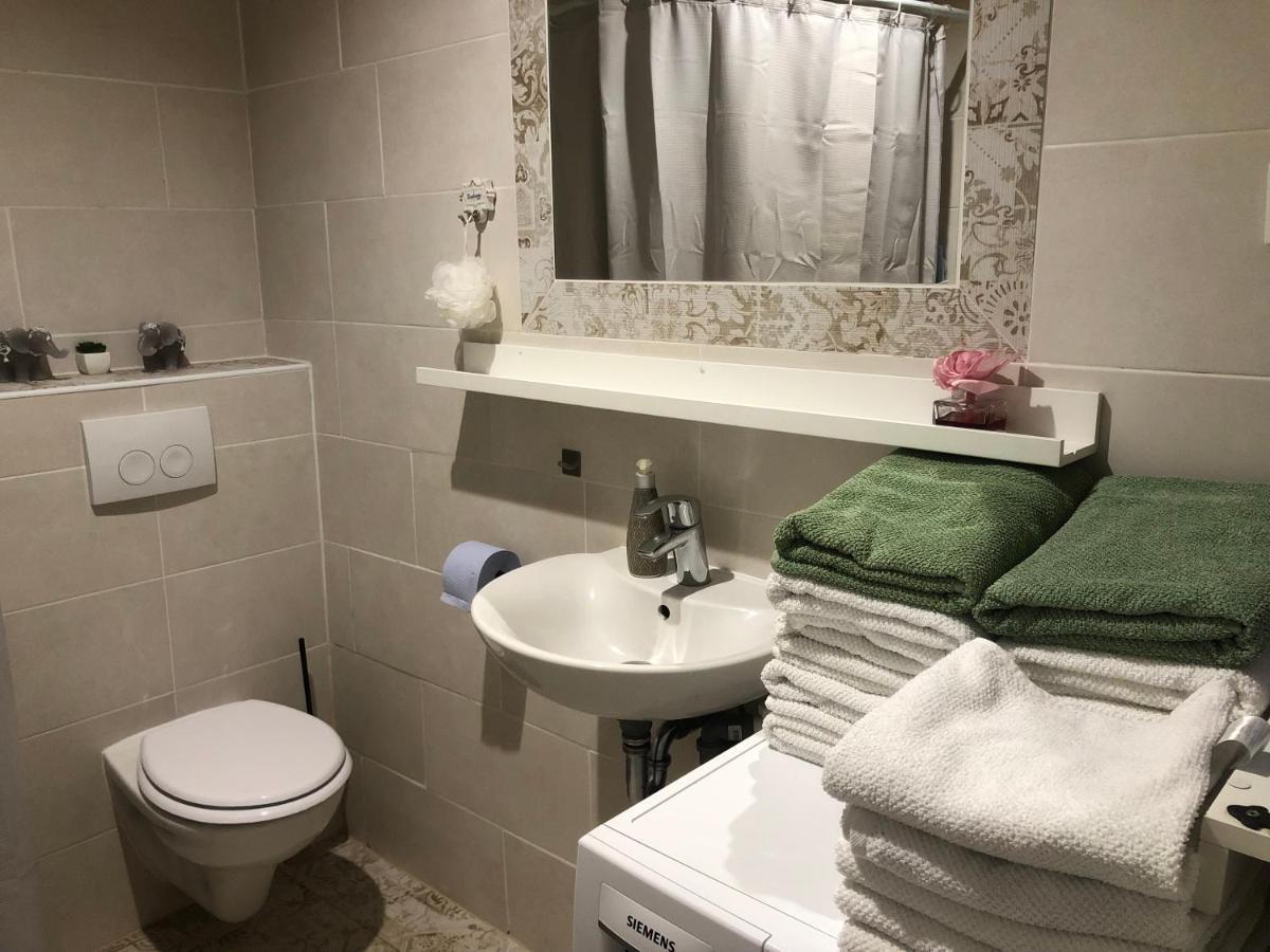 Apartman Frida Загреб Екстер'єр фото